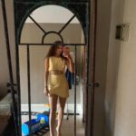 Hande Yılmaz Instagram – aynalara hep böyle bakmadık tabii :P