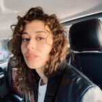 Hande Yılmaz Instagram – neşesi yeter…di 🌻