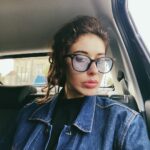 Hande Yılmaz Instagram - Keeping my surroundings low key...I like it🍑