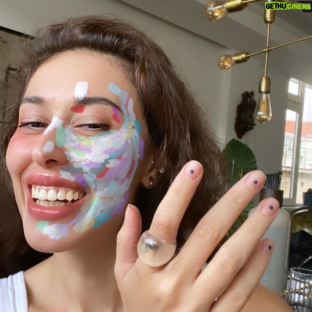 Hande Yılmaz Instagram - üç ay süren ekimin bikaç günü