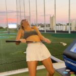 Hannah Stocking Instagram - The BIRTH of a great shot ⛳️🏌️‍♀️