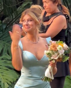 Hannah Stocking Instagram - I still can’t believe my best friends are married! 💍💒👰‍♀️ IM STILL CRYING! LELE YOURE A WHOLE WIFE! AHHH!! This was such an emotional and happy day for me 😭💖I can’t wait to watch you both be happy together forever. I love, LOVE. And I love you both @lelepons & @guaynaa 💍😭 IM CRYING Miami, Florida
