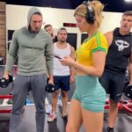 Hannah Stocking Instagram - How girls feel when they go to the gym 🐶🤣