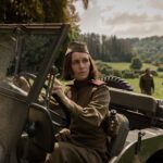 Hanna van Vliet Instagram - HET VERLOREN TRANSPORT (Lost Transport) draait vanaf donderdag in de bioscopen. We hadden gister een emotionele première in @hetketelhuis. Het is echt een bijzondere film, over het hervinden van je menselijkheid na/in een gruwelijke periode. Verteld vanuit het kleine gebaar, in plaats van vanuit bombast. Ga ‘m (haar?🔥) zien in de bioscoop. Written & directed by @saskiadiesing. DOP @aagehollander. @suijkerbram @annabachmann_ @eugenieanselin @friedabarnhard @gonnygaakeer 📷 Ricardo Vaz Palma