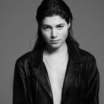 Hanna van Vliet Instagram - Auditioning for male movie star ✨✨✨✨✨✨✨ shot by @rtreebusch @studio_rmt styling @richardschreefel muah @claytonleslie
