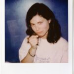 Hanna van Vliet Instagram – favo t-shirt (many questions) favo people favo necklace
📸 @raymondvanmil @3xnyx