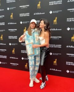Hanna van Vliet Instagram - (de ontsporing van het) GALA 🐄✨ @nederlandsfilmfestival @dutchacademyforfilm Nederlands Film Festival