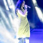 Haripriya Instagram - 💥Party with premgi live in trichy! 23.12.2023 Pc: @desteek.photography 📸 . . @btosproductions @nigal_ #Haripriya #haripriyasinger #concert #live #music Trichy