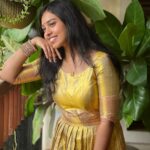 Haripriya Instagram - 🪔✨😊 . . . #Haripriya #haripriyasinger #diwali #festivetime #festivaloflights Chennai, India