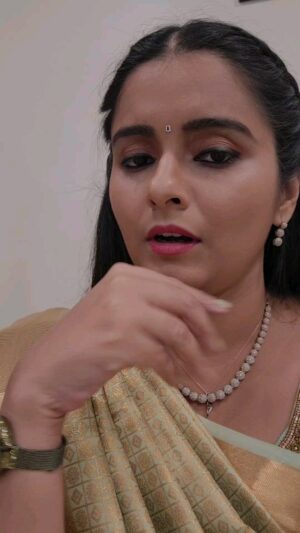 Haripriya Isai Instagram - Nan onnum vayadi illa🤗
