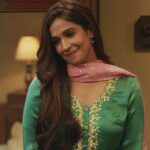 Harleen Sethi Instagram - Just your friendly neighborhood sweetheart, spreading smiles one wave at a time! 😊💕 #HotstarSpecials #SultanOfDelhi - All episodes streaming from 13th October. #SultanOfDelhiOnHotstar @tahirrajbhasin @anjumsharma @nishantdahhiya @itsharleensethi @goenkaanupriya @pathakvinay @mehreenpirzadaa @milan.a.luthria @suparnverma @karanvyas11 @sarkarshibasish @shreyaghoshal @armaanmalik @amaal_mallik @anumalikmusic @javedali4u @sangeetsiddharthofficial @songsteering @siddharthhaldipur @anmolmalik5 @dekhodekho @reliance.entertainment @richard_devarda @aditya.mandke @dndcofficial @vikramdahiya707 @innovativeraaj @vishnow @punitjpathakofficial @castingchhabra @zeemusiccompany