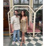 Harleen Sethi Instagram - When “Kohrra” finally cleared up 😬 Celebrating the triumph of art, belief, hard work, patience & commitment to excellence !! Thankyou @netflix_in for getting us all together for a celebration that was due 🥂🥳 KOHRRA SUCCESS PARTY 🎈 #SudipSharma @barunsobti_says @randeepjha @diggi_sisodia @gunjitchopra @monika__shergill @tanyabami @officialcsfilms @polome_b @ankitmalik3 P.S: Really missed rest of the cast & crew 🙃♥️