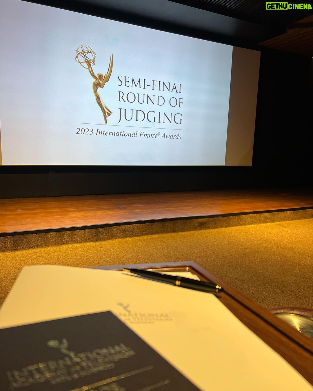 Harleen Sethi Instagram - Cos it’s the last day of a very special year, there’s something I’m very grateful for, feel honoured by and proud of, that it happened to me so early on in my acting journey- The absolute privilege of being a JURY MEMBER for the INTERNATIONAL EMMY’s 2023. Thanks to @iemmys @samkhan @juggernaut_in10 for this incredible opportunity & platform where I got to be on the other side & judge for myself looking at all these incredible performances by incredible artists - “What is it that makes a particular performance stand out?”. We weren’t allowed to discuss & had to rely on our own understanding of ‘the art of acting’.. and honestly what it came down to after watching varied portrayals of characters by actors I dint quite know was that it all boils down to one thing- “How does he/she make me feel?” Its also what we as humans leave behind.. Our Legacy- ‘How do we make people around us feel?’ 2023 is about to end, so let’s celebrate all our learnings from this year, be grateful for all that we achieved & failed at & take kindness, compassion, empathy & generosity forward to 2024.. Let’s make each other feel more loved, more supported & more cared for.. let’s work towards leaving behind “our true legacy!!” A shoutout to my fellow panelists that are leaving their own kind of legacy behind @tillotamashome @amrutasubhash @radhikamadan @atika.chohan @nupurasthana @nimishalok @reginaacassandraa @tejkarran @madhoknikhil @manjitsachdev @manishatripathi11 @baljitcsingh #Jury #InternationalEmmyAwards2023 #Grateful #2023youbeauty #OnwardsandUpwards #LandmarkMoment #LivingmyDream #SpreadLove