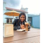 Harleen Sethi Instagram - Coffee: because adulting is hard 🫶🏼 #HappyInternationalCoffeeDay #SoulmateConnection #IcedCoffeeLover #BooksandCoffee