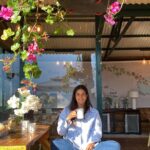 Harleen Sethi Instagram - Coffee: because adulting is hard 🫶🏼 #HappyInternationalCoffeeDay #SoulmateConnection #IcedCoffeeLover #BooksandCoffee