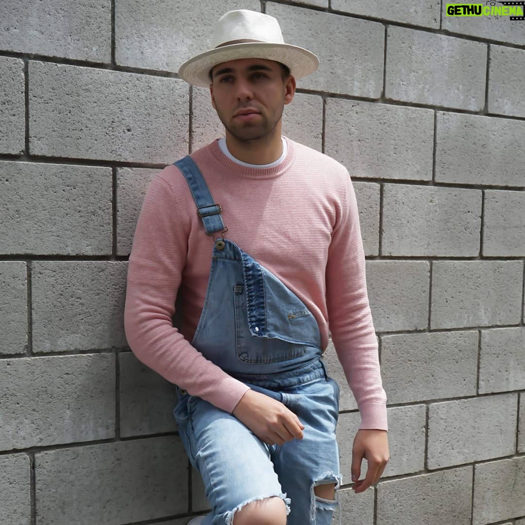 Harry-James Thornton Instagram - Farmer John👨🏻🌾 Photo Creds: @magimonettt Santa Monica, California