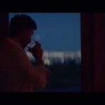 Harry-James Thornton Instagram - “It’s Still Rains In Paradise” so excited to be a part of this video!! Leyla is such an amazing artist @leylabluetoo 🙌🏻🔥💙