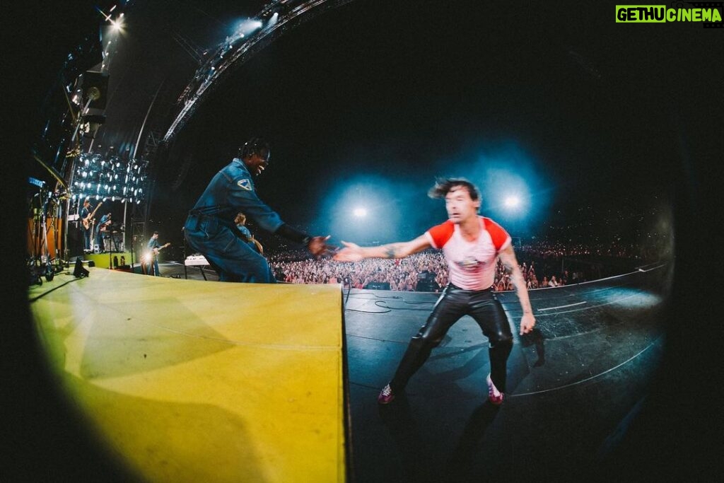Harry Styles Instagram - Love On Tour. Gold Coast. February, 2023.