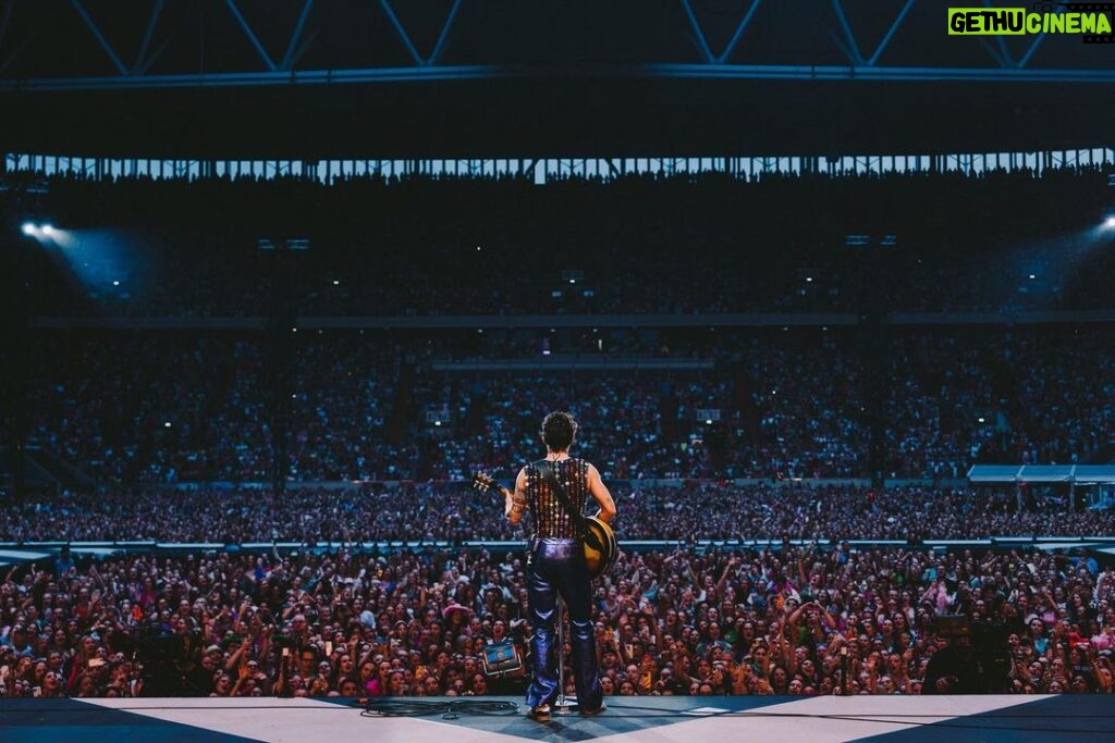 Harry Styles Instagram - Love On Tour. Düsseldorf II. June, 2023.