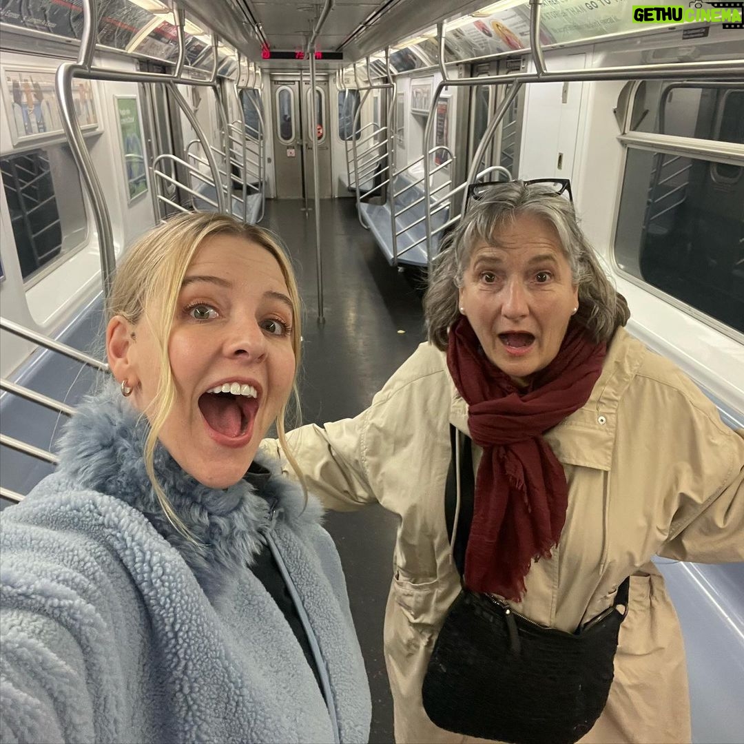 Heléne Yorke Instagram - Love when this happens. 2 Train