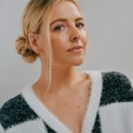 Heléne Yorke Instagram - Sweet 📸 @emiliomk 📸 for @wmag! . . . . 💃🏼: @sarahslutsky 💄: @lisaaharon 💁🏼‍♀️: @seijinyc 🧶: @rachelantonoff Bushwick