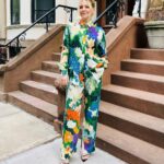 Heléne Yorke Instagram – 6:50am serve for @cbsmornings 👩‍🎨
.
.
.
.
Styling: @sarahslutsky
Look: @stinegoyastudio
Shoes: @blacksuadestudio 
Hair: @xaviervelasquez 
Makeup: @quinnmurphy Brooklyn, New York