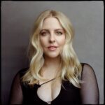 Heléne Yorke Instagram - My LONG ASS TIME buddy @meghannfahy interviewed me for @interviewmag and I just….love it so much. Link in my stories 💕 . . . 📸 @mcooper.studio 💋 @sarahstaines 💁🏼‍♀️ @xaviervelasquez 🖤 @sarahslutsky 📖 @interviewmag