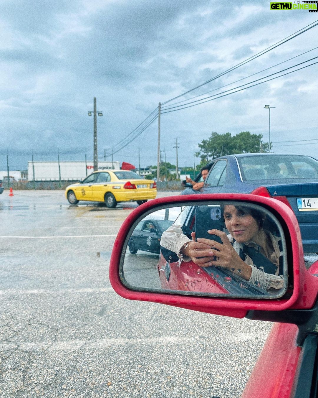 Helena Caldeira Instagram - 2 days trying not to crash. Thank you @franciscooamartins, the coolest car master and to his assist @miguelfrazao.oficial ! And also to this crazy but careful group! @raquelrochavieira @itsrafaelmorais @annaeremin @sabri_lucas_oficial Fernando Pires @stuntdrivingschool