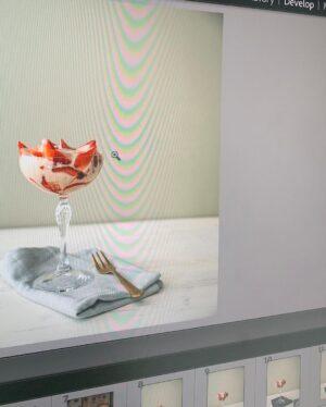Henri Alén Instagram - Kiitos loma! 

Loma tuli tarpeeseen ja nyt taas on virtaa kintaassa käydä syssyn kimppuun. @restaurantfiasco menee Flowhun josta tulee hauskaa, kirja on melkein valmis ja konsulttihommat @finnlinessuomi pääsee näkemään ihan lautasella kun paatit matkalla kohti Suomea. Varausjärjestelmä Prego etenee junan lailla ja @murubabyfood kasvattaa kaupoissa hurjasti valikoimia pitkän työn tuloksena. 

Tryffeli-sesonkikin alkaa kuukauden päästä ja Selja kävelee! Elämä on aikas mallillaan😊.

#kokkihommat #loma #kiitos #takaisinkokkaa #kivakesä #positiivisesti #mutkatsuoriksi