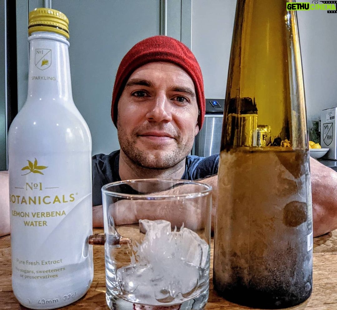 Henry Cavill - 1.8 Million Likes - Why oh why am I wearing a warm hat indoors?...I'm not going to tell you. This may cause you undue stress. Luckily the ancient Incas are said to have used the herb, Lemon Verbena, as way of relieving tension and stress. And now that I'm stressed because you're stressed and it's my fault...which doubles the stress....I'm going to double down on the chill out and mix my Lemon Verbena Water with tequila. Happy Friday folks!
@no1botanicals
#LemonVerbenaWater
#NoStress
#MyFault