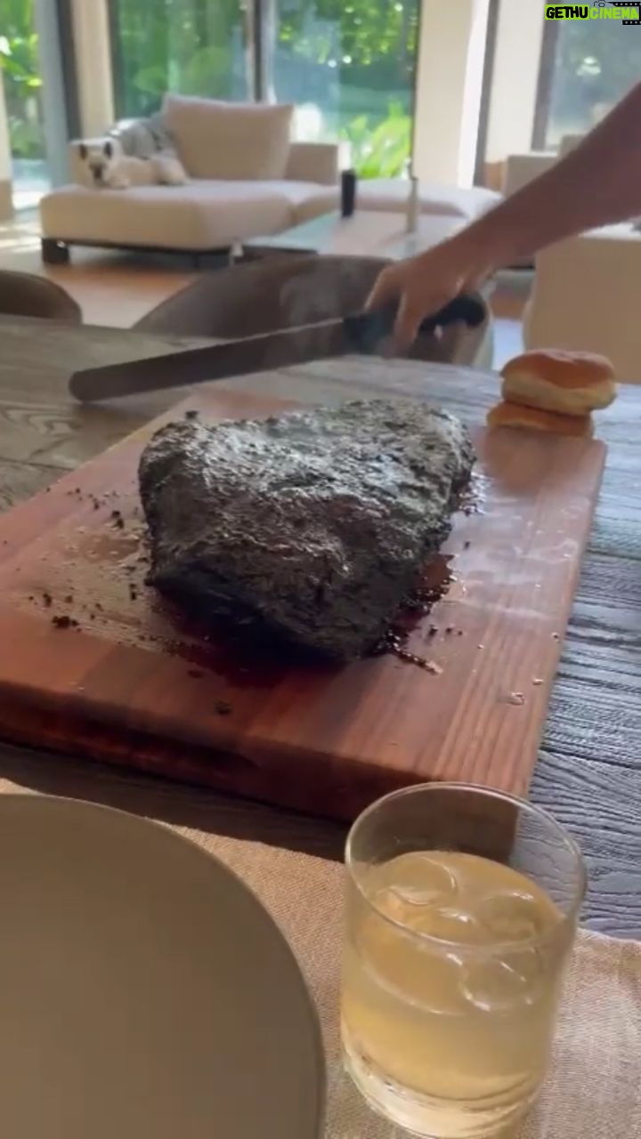 Henry Cavill Instagram - Happy International Men's Day, gents! Thank you for all that you do for us, and for your families. How are you all doing? Worth asking ourselves that from time to time, and definitely worth asking other men too. I figured it being International Men's Day that I should introduce you to my first brisket! Was a touch nervous going into this one, but it turned out surprisingly well! ....cooking details incoming.... Pulled the brisket (Snake River Farms) from defrosting in the fridge. Trimmed the brisket with a frustratingly dull (and small) knife, and seasoned it with a black rub called "Hardcore Carnivore, Black, Beef Seasoning." I then put it back in the fridge for 48 hours. Smoked the brisket with a pellet smoker (Yoder ys640) using Hickory and Mesquite pellets 50/50. Cooking started on Friday evening at 225F for a few hours, and I soon realised that it was cooking waaay too quickly, so I dropped temp down to 180 overnight. In the AM I got up and readjusted the smoker to 225F until the brisket temps hit the "stall" at 165-170F (depending on which temp probe I was reading!) I then wrapped it in butcher paper and turned the temp up to 250F on the smoker until the brisket was done at 205F (which also happened fairly quickly). Total cook time 17 hours 30mins I let it rest in the cooler for an hour and a half wrapped in an old towel. Then sliced and served....had to resist squeezing the brisket. I've seen enough redditors get crucified for that.....didn't want to meet my end after my first brisket! I assure you though, it was juicy as fcark! I haven't had much brisket in my time, but Natalie (my lovely lady) is from Texas and it got her vote of approval (which I'm hoping wasn't biased!). I've got loads to learn yet, but it was pretty tasty for a first go. I should also mention that I'm not in business with any of the companies I mentioned above! Just giving credit where it's due for good products. Once again, Happy International Men's Day, fellas. #InternationalMensDay #Brisket