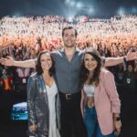 Henry Cavill Instagram - Dear Sao Paulo, words can't properly express how much I appreciate the reception you gave me during comic con. It's been a few days of travel for me, and your passion, love and unbound energy has not left my heart. Thank you, truly truly, Thank you. #SaoPaulo #Brazil #CCXP #TheWitcher #ThankYou