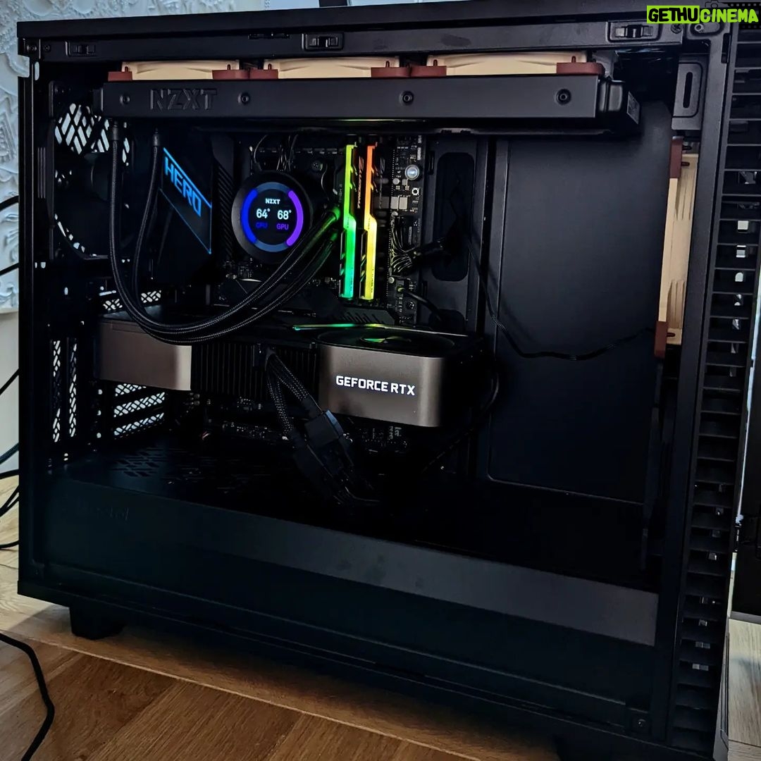 Henry Cavill - 2.4 Million Likes - Due to excessive transit over the years, and no doubt the recent heat wave, my AIO cooler decided to give up on me (which is a computer thing for those scratching their heads right now). Soooo while replacing it I decided to upgrade my fans as well. These little beauties run niiiiice and quietly. I still have 2 more on the way to complete the set, but I became enormously impatient and installed the ones I had anyway.
And for those in the know, don't worry, those temps are in game.
#PC