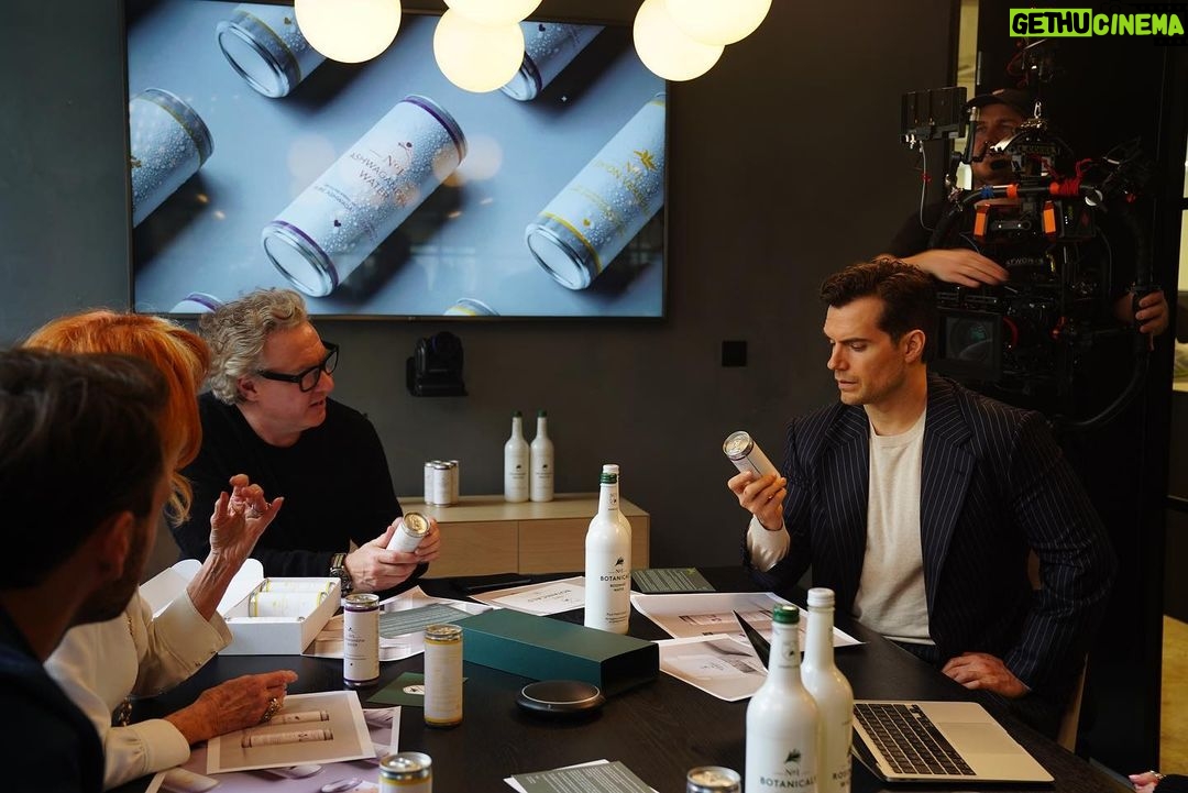 Henry Cavill Instagram - The time has come to reveal what we have been busy cultivating for your fine taste buds! Said fine taste buds will have an opportunity to indulge in 3 different flavours in our Limited Edition Taster Packs. 1. Lemon Verbena Water which some of you may already know and love. 2. Ginger Water which is absolutely delicious and a wonderful representative of the sweetness and the gentle spiciness of Ginger. (Pretty darn good with a number of "stronger" liquids!) 3. And finally, new to the drinks scene but a favourite in the world of herbs...... Ashwagandha Water. This has a mouth-watering Earthy, Smokey flavour with hints of burnt chocolate. Not to be missed! It's important to note, that all these waters have nothing but the herbal extract and sparkling spring water.... absolutely nothing else. All now available in handy, easy to grab cans! To get some early access to the Limited Edition Taster Packs, follow the link I've put in my bio. To your Health! #No1EarlyAccess #DrinkToYourHealth @no1botanicals