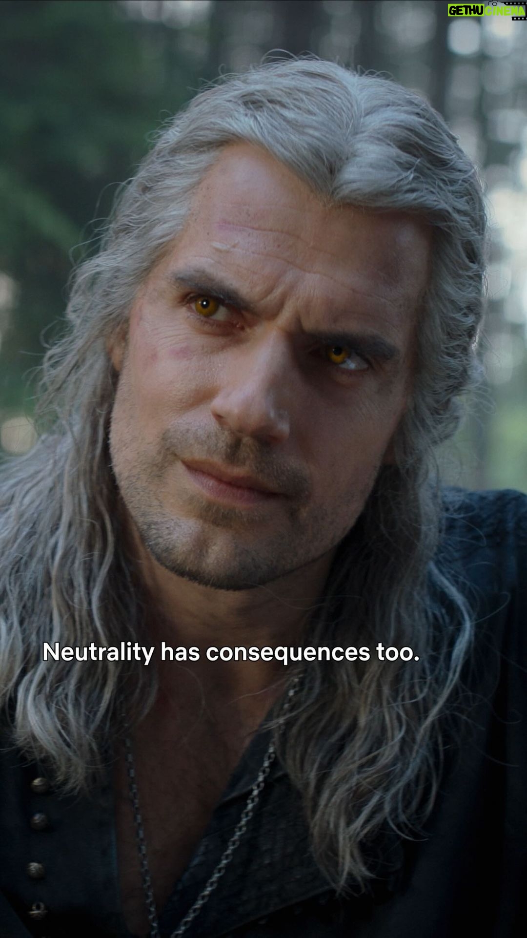Henry Cavill - 1.9 Million Likes - #TheWitcher