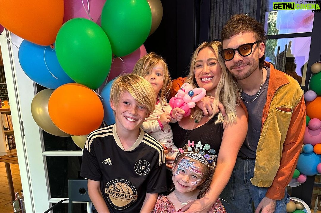 Hilary Duff Instagram - Even though sometimes you think it goes kids, dogs, then you. That’s not true. You forgot about the chickens…. Happy 4 babe!