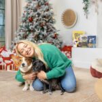 Hilary Duff Instagram - Happy Purina Pawlidays! 🎄🎁 #ad Momo and Ham have been sniffing around the tree lately trying to find their prezzies from @purina Treats! Shopping for them was so easy this year thanks to @target having everything I needed. Don’t forget to snag your dog and cat treats on your next Target run and shower your furry friends with extra love this pawliday season ❤️ #PurinaTreatsPartner #TargetStyle #PurinaPawlidays