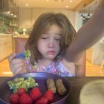 Hilary Duff Instagram - Your morning look like this too? 🙄🫠🫨🙃🤪