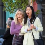 Hilary Duff Instagram - Working girls - stay on that grind! 🥬 🥬 🥬 ! Who watched last nights epi ? And who can’t stop singing our tune??? Miss you @hanktina 🥹 miss you @himyfonhulu