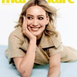 Hilary Duff Instagram - «Το να είσαι εργαζόμενη μητέρα είναι σαν να είσαι ένας ζογκλέρ που πετάει και πιάνει πιάτα στον αέρα και ξέρω πως είναι συγκεκριμένος ο αριθμός που μπορώ να χειριστώ.» Η Αμερικανίδα σταρ Hilary Duff φωτογραφίζεται για το πρώτο της ελληνικό εξώφυλλο αποκλειστικά για το Marie Claire Greece και μιλάει στην @anastasialadiab για τη νέα επιτυχημένη της σειρά «How I Met Your Father», τη διαδρομή της από εφηβικό είδωλο της δεκαετίας του 2000 σε μητέρα τριών παιδιών, και τη χαρά του να φροντίζει μια μεγάλη οικογένεια. Μη χάσετε το νέο Marie Claire Ιουνίου, αυτή την Κυριακή, 21/5 μαζί με το @protothema.gr «Being a working mother is like juggling plates, and I know I can’t have all of them in the air at once - but for the most part my kids always come first.» American star Hilary Duff is getting photographed for a Greek magazine for the first time, exclusively on Marie Claire Greece, and talks to @anastasialadiab about her new successful television series, «How I Met Your Father», her journey from the ‘00s as a teen idol, to a mother of three, and the joy of taking care of a large family. Don’t miss the new issue of Marie Claire Greece, out this Sunday May 21st with @protothema.gr Talent: Hilary Duff @hilaryduff Publication: Marie Claire Greece @marieclairegreece Editor: Galateia Laskaraki @galaxy_faraway Interview: Anastasia Kamvysi: @anastasialadiab Marie Claire Creative Director: Lina Tsintzila @lina_tsin Fashion Director @elinasygareos Photographer/ Creative Director/Set Design: Tyler Patrick Kenny @tylerpatrickkenny Styling: Marc Eram @marc_eram Hair: Riawna Capri @riawna Hair Assist: Marlene @marlenehairla Makeup: Kelsey Deenihan @kdeenihan Production:Tunnel Media Group @tunnelmediagroup Studio Tech: Reno Ronquillo @renoronq Studio Tech: Madi Sileo @madisileo Videographer: Meech @meech213 Video Assist: François @francoisjoseph_ DP: Tim @filmedbytim PR: Natasha Desai @natasha Erica Gerard @ericagerard with @fullcoveragepr Tunnel executive producer: Danielle Hawkins @daniellehstyles Executive producer/on Site: @jasonloveking1234 Backdrops: @schmidlibackdrops #marieclairegreece #juneissue #hilaryduff #marieclairegr