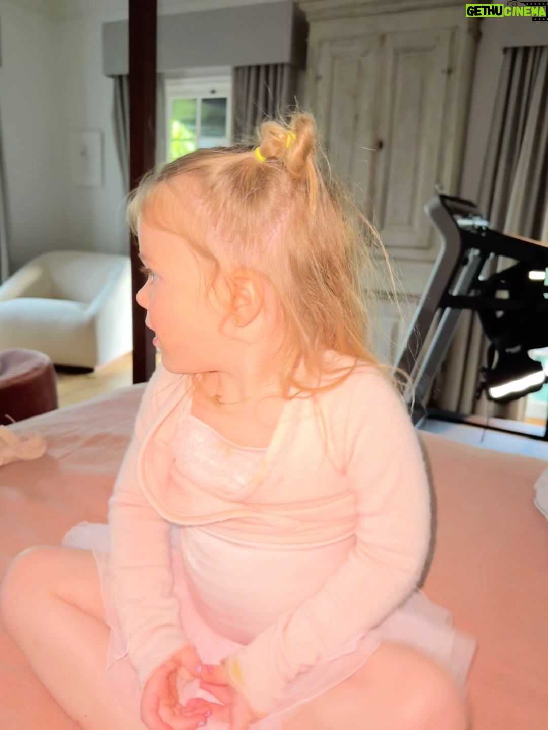 Hilary Duff Instagram - Sometimes high fives knock you over ya know ….