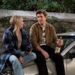 Hilary Duff Instagram - One of my favorite episodes of the season this week🤍 @himyfonhulu especially when Jesse teaches Sophie how to drive- what would be something you had to learn in 24 hrs so you didn’t have to drink the “drippings”