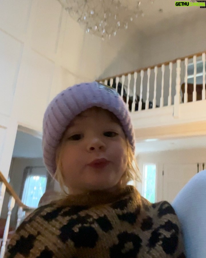Hilary Duff Instagram - Everything is just better with …and because of you. ♥️ Happy Father’s Day to you! We love you beyond and thanks for always carrying all the stuff I pack… I set you up nice for this @matthewkoma …. Let’s hear it 🙄😊