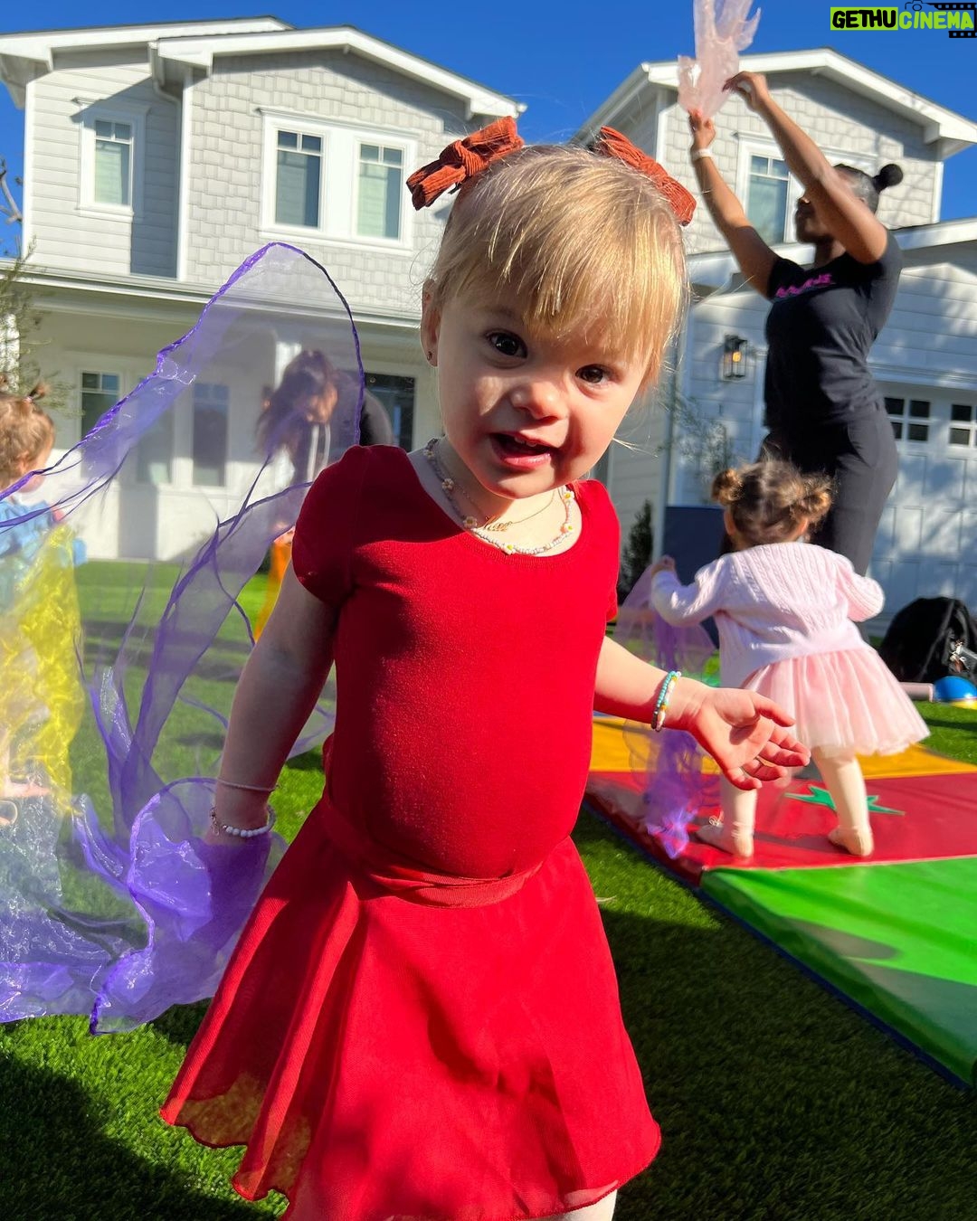 Hilary Duff Instagram - Mae Mae appreciation post. 🦋