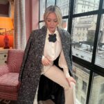 Hilary Duff Instagram - Put clean clothes on for @livekellyandryan! Tune in tomm @ 9am!