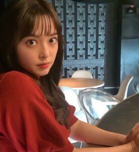 Honoka Yahagi Instagram - ドラマ「 #テッパチ ！」第10話、ご覧いただきありがとうございました✨ 今まであまりやってこなかった役柄だったので、不安もありましたが、とても素晴らしい経験をさせていただきました😊 観て下さった皆さんを驚かせてしまったみたいで🥲すみません😭 こういう役もやるのね！と、私の新しいお芝居の一面を知っていただけたら😂