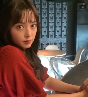Honoka Yahagi Instagram - ドラマ「 #テッパチ ！」第10話、ご覧いただきありがとうございました✨

今まであまりやってこなかった役柄だったので、不安もありましたが、とても素晴らしい経験をさせていただきました😊

観て下さった皆さんを驚かせてしまったみたいで🥲すみません😭
こういう役もやるのね！と、私の新しいお芝居の一面を知っていただけたら😂