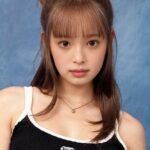 Honoka Yahagi Instagram - 似てるような似てないような☺︎ 皆さまどう思う？ #yearbook