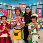 Honoka Yahagi Instagram - この度、ムールはシェルフィッシュ星へ帰ることになりました。 約2年半、たくさんの方に応援していただいて、ムールを見守ってくださって、ありがとうございました。 タイゾウ、マイカ、クラムと一緒に過ごした時間は、本当に楽しくて幸せでした。 クックルンの時間が毎日楽しみで楽しみで、待ちきれないくらい。 3人の日々大きく、強く、成長する姿を側で見ることができて、嬉しい気持ちと、なんだか誇らしい気持ちでいっぱいです。 子供達と過ごしている中で気付かされることがいっぱいあったり ムールを通して励まされたり、人として学ぶことがたくさんありました。 私もみんなと共に成長できたかなって。 クックルンがいつも美味しい料理を作ってくれたから、舌が肥えました🙌🏻笑 シェルフィッシュ星では、クックルンを見習って、もっともっと料理のスキルを磨けたらいいなと思います！ みんなとお別れするのはとっても寂しい。 でも、離れていても！ これからも笑顔が素敵なクックルンをずっとずっと応援してます😊💐 クックルンのみんな、大好きだよー！！ #ゴーゴーキッチン戦隊クックルン #クックルン #ムール