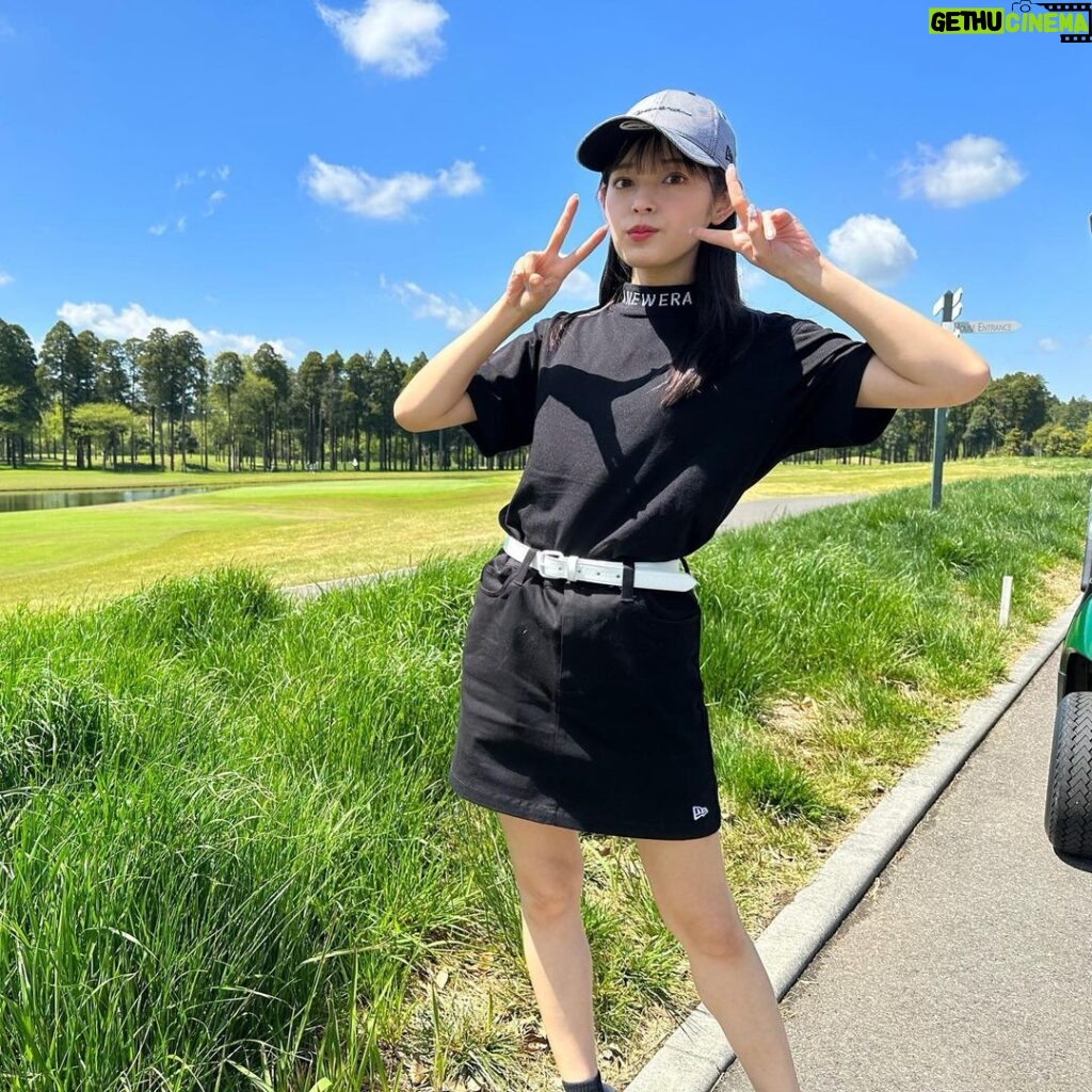 Honoka Yahagi Instagram - #ゴルフ女子ヒロインバトル で着た @newera_golf のウェアがお気に入りすぎてっ💓 プライベートでも着ちゃった☺︎ スコアはボロボロでしたっ☺️⛳️ #ゴルフ #ゴルフ女子 #ニューエラゴルフ #neweragolf